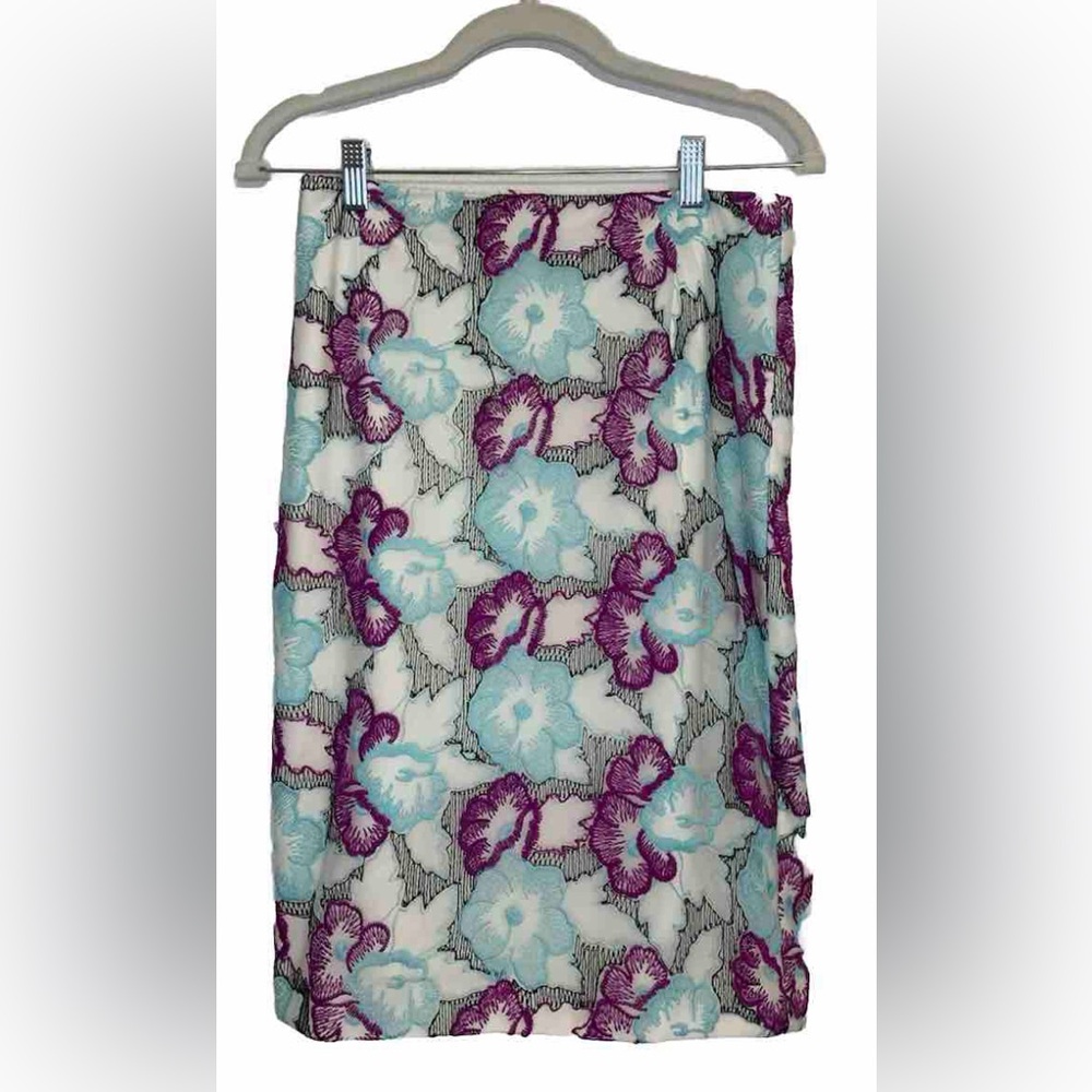 Antonio Melani Women Sz 4 Purple Blue Floral Embroidered  Skirt Lined NWOT